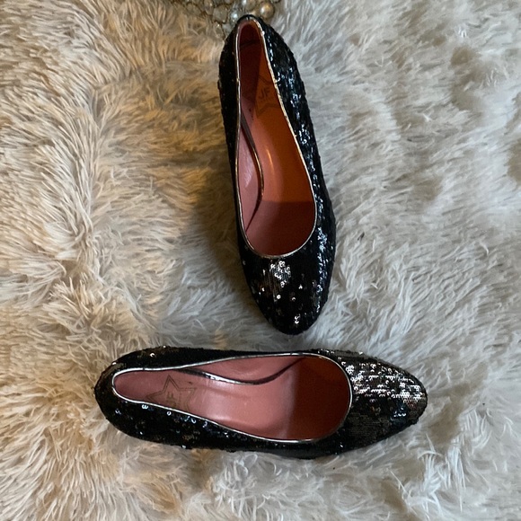 Women’s Sequins Sz 40 formal glam  stacked heel JF London black slip on shoes - Picture 5 of 11